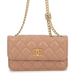 Chanel Chain Phone Pouch Matelassé Coco Mark Lambskin AP3047 CHANEL Smartphon...